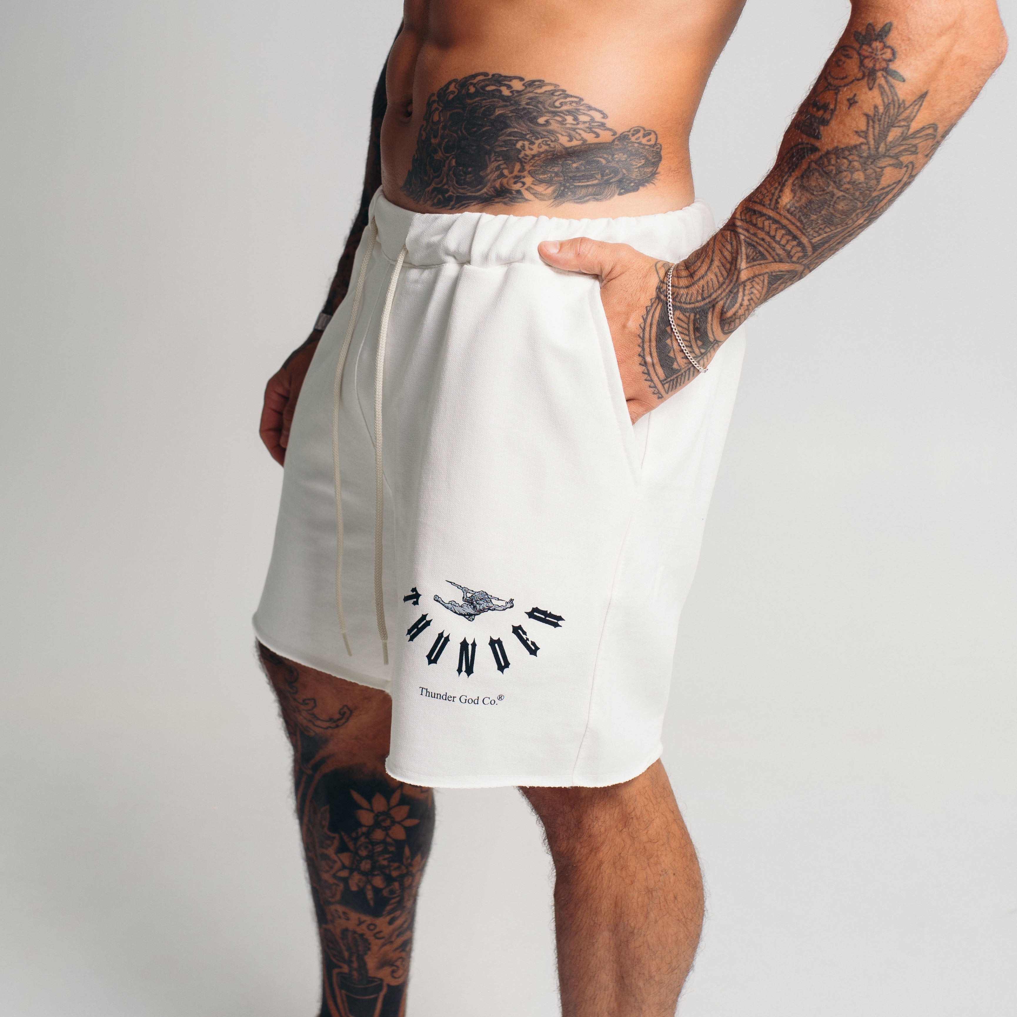Bermuda de Moletom Off-White Curve Inverted