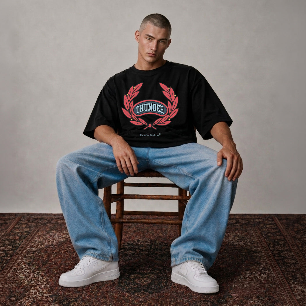 Camiseta Oversized Vintage Preta Louros Red