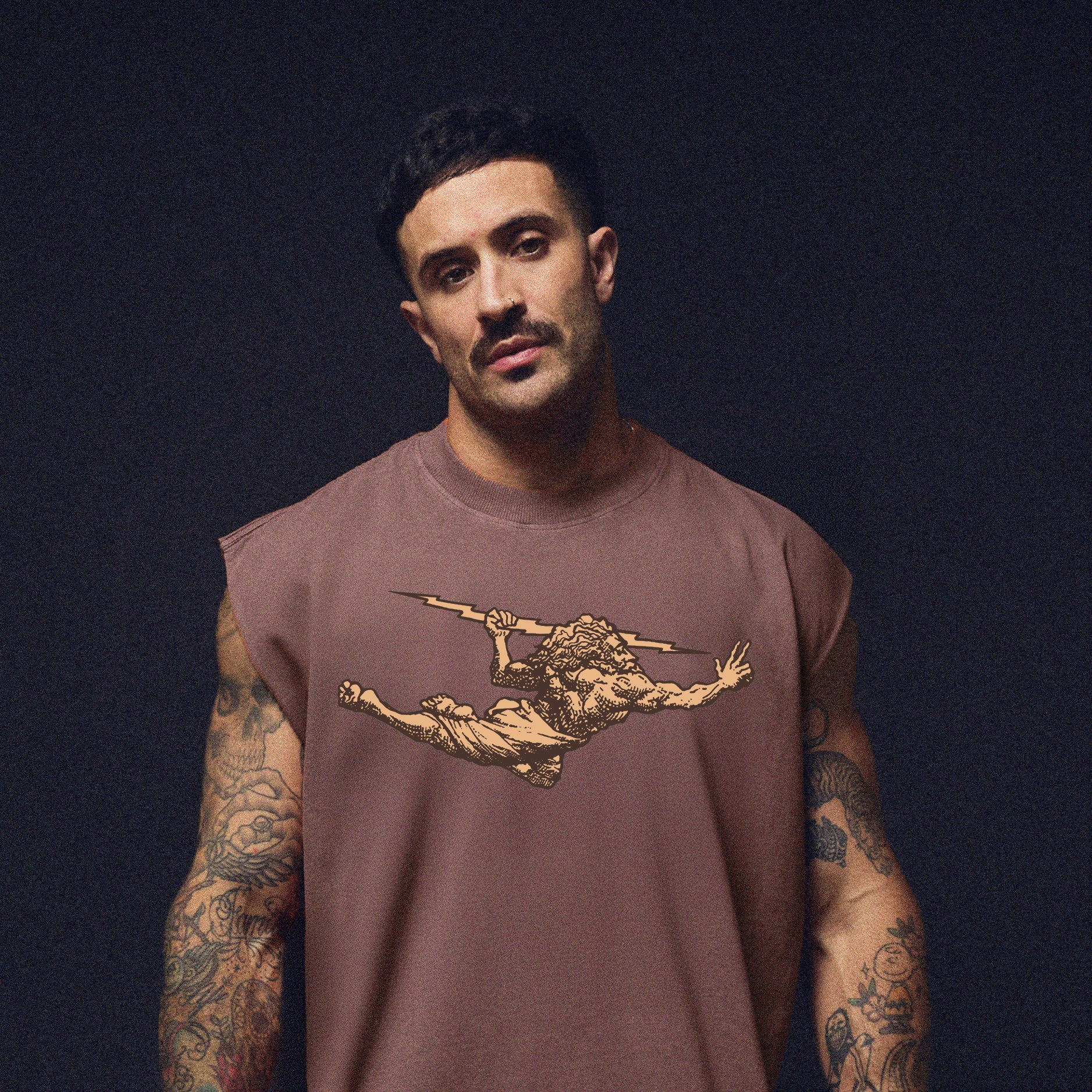 Regata Oversized Vintage Marrom Thunder God Gold